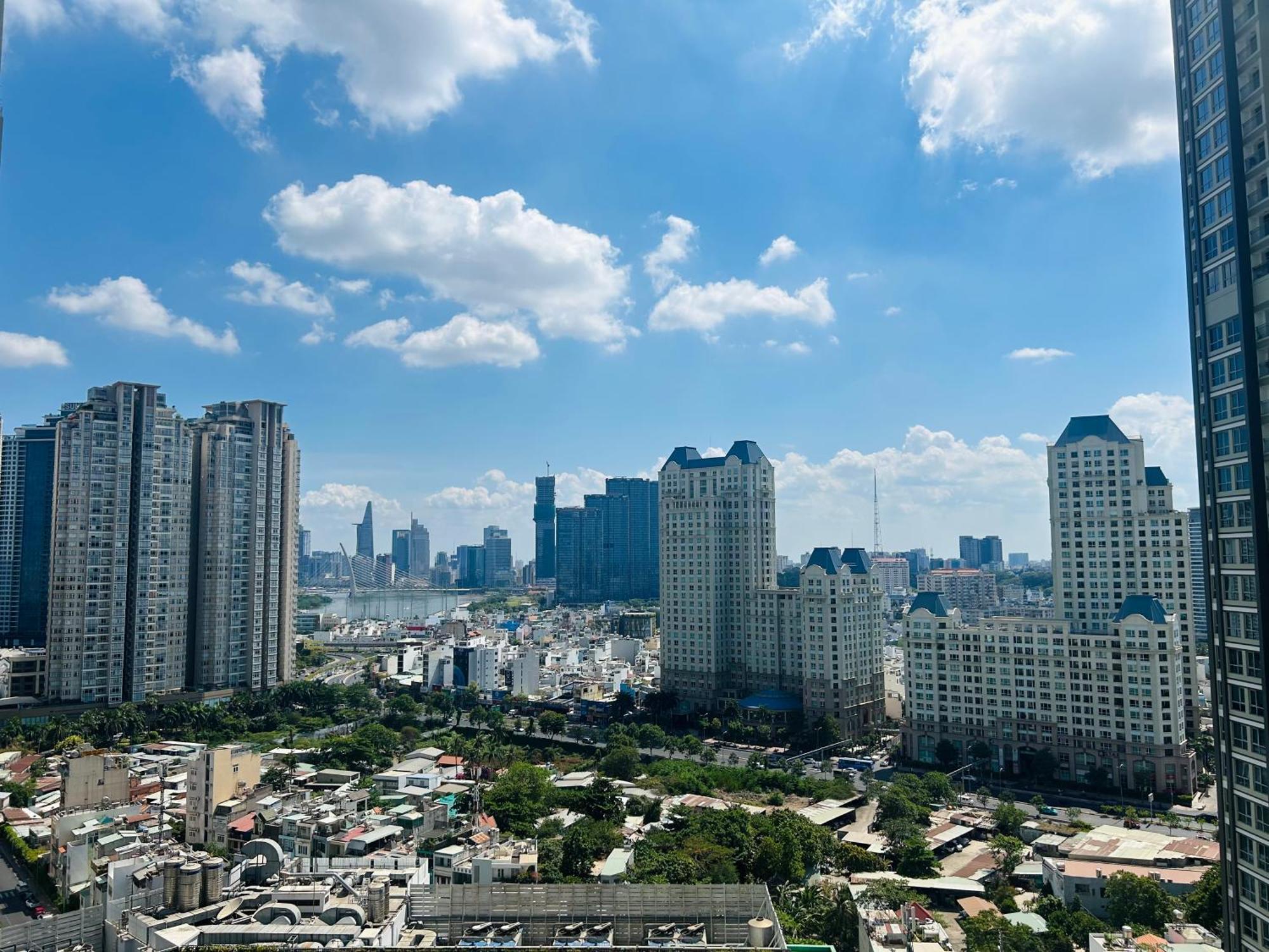 Luxhomes Saigon - Vinhomes Central Park Ho Si Minh-város Kültér fotó